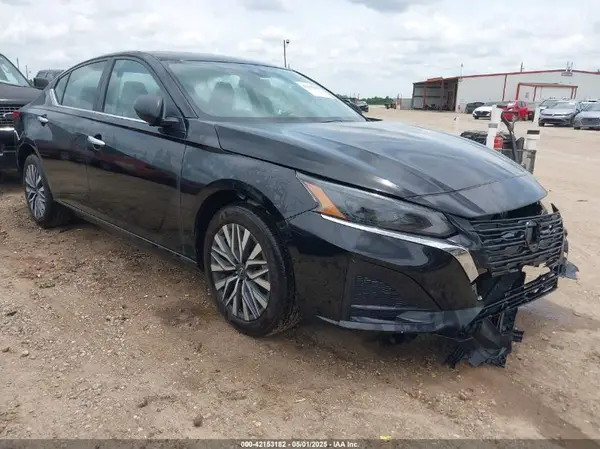 1N4BL4DW1SN348584 2025 NISSAN ALTIMA - Image 1