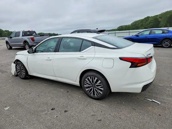 1N4BL4DW1TN331544 2026 NISSAN ALTIMA - Image 2