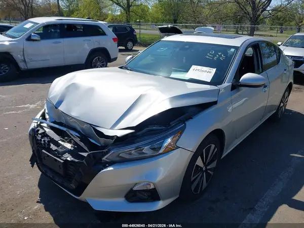 1N4BL4DW2LC185599 2020 NISSAN ALTIMA - Image 2