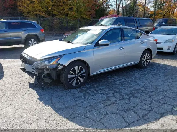 1N4BL4DW2LC236504 2020 NISSAN ALTIMA - Image 2