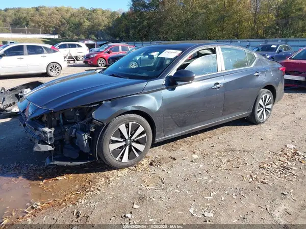 1N4BL4DW2MN307142 2021 NISSAN ALTIMA - Image 2
