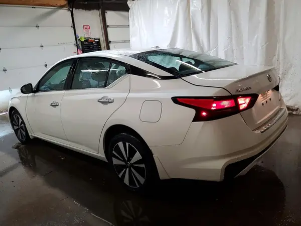 1N4BL4DW2MN358382 2021 NISSAN ALTIMA - Image 2
