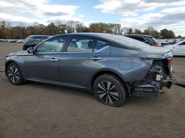 1N4BL4DW2NN300208 2022 NISSAN ALTIMA - Image 2