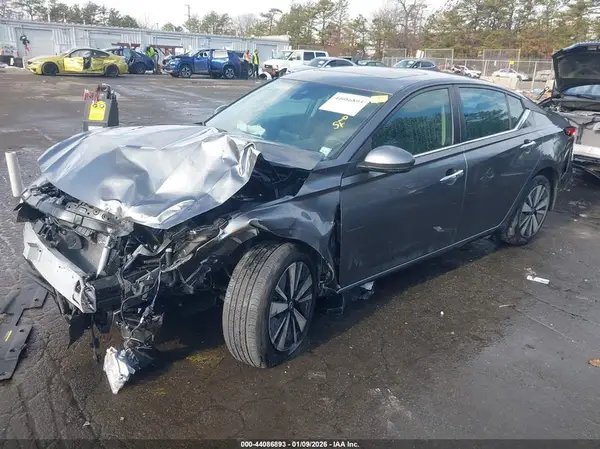 1N4BL4DW2NN340529 2022 NISSAN ALTIMA - Image 2
