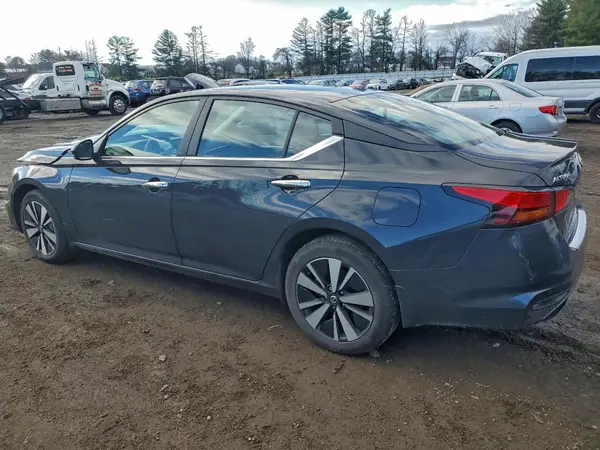 1N4BL4DW2NN349361 2022 NISSAN ALTIMA - Image 2
