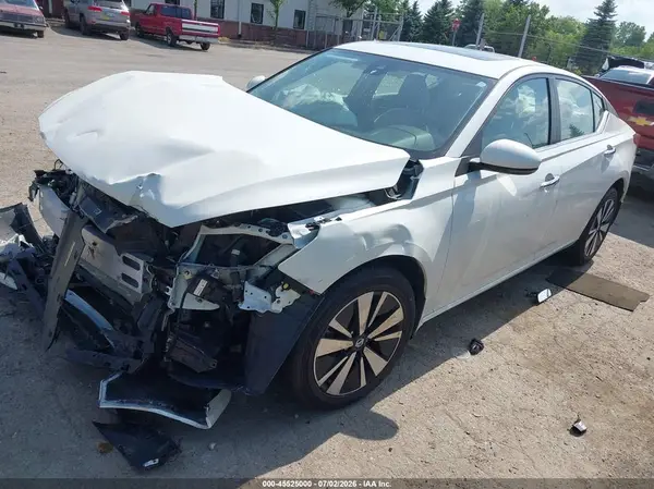 1N4BL4DW2NN363910 2022 NISSAN ALTIMA - Image 2