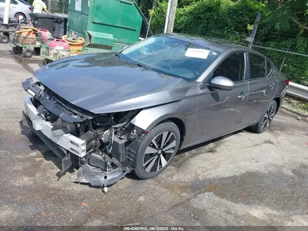 1N4BL4DW2NN384627 2022 NISSAN ALTIMA - Image 2