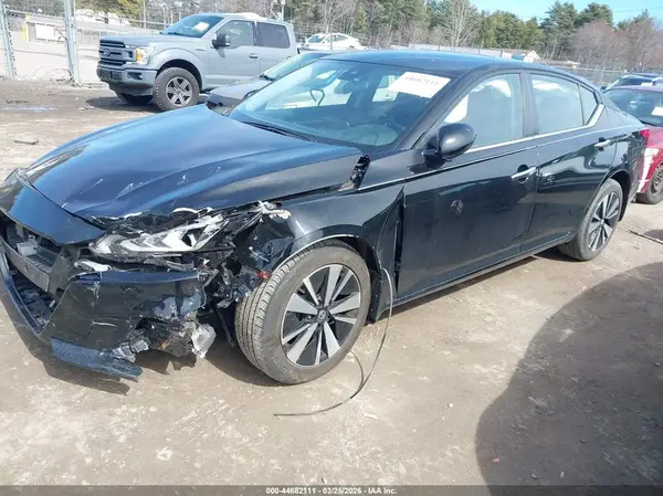 1N4BL4DW2NN421241 2022 NISSAN ALTIMA - Image 2