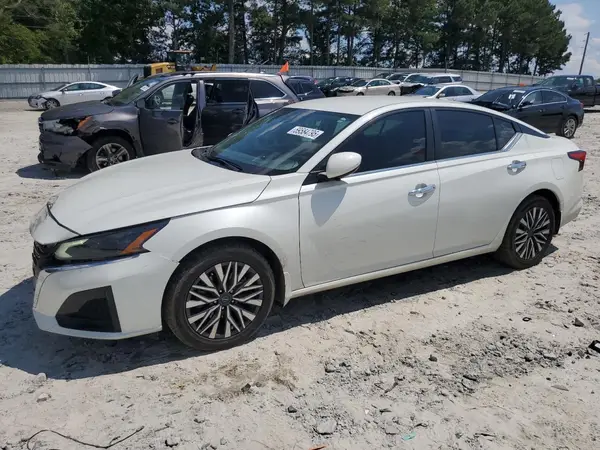 1N4BL4DW2PN315844 2023 NISSAN ALTIMA - Image 1