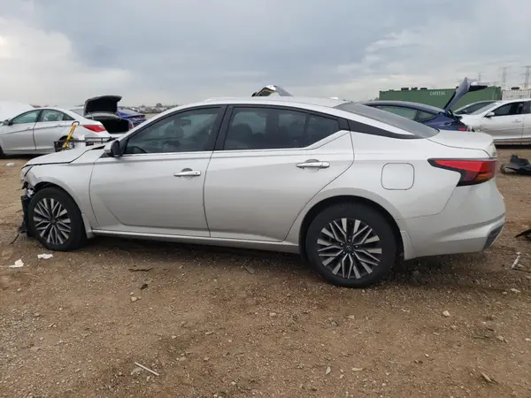 1N4BL4DW2PN330411 2023 NISSAN ALTIMA - Image 2