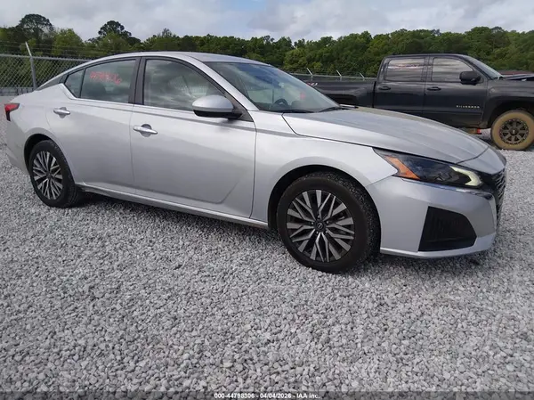 1N4BL4DW2PN338394 2023 NISSAN ALTIMA - Image 1
