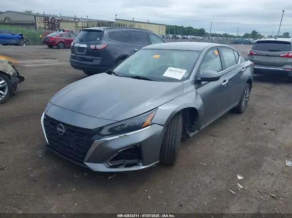 1N4BL4DW2PN364879 2023 NISSAN ALTIMA - Image 2