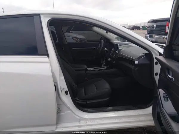 2023 NISSAN ALTIMA IAAI lot 44692499 auction photo 5