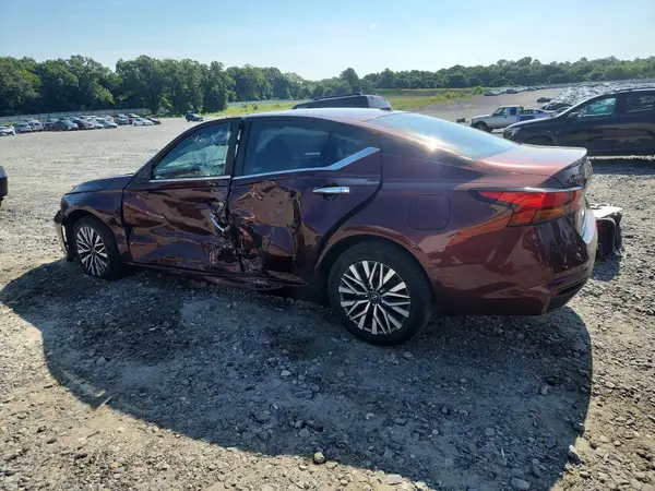 1N4BL4DW2RN366375 2024 NISSAN ALTIMA - Image 2