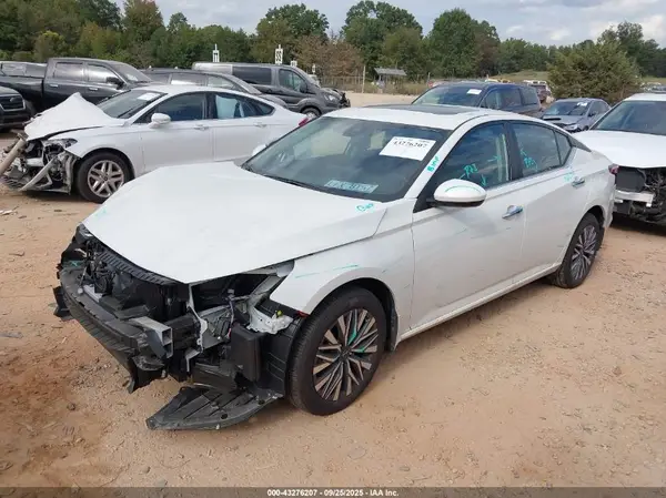 1N4BL4DW2RN405689 2024 NISSAN ALTIMA - Image 2