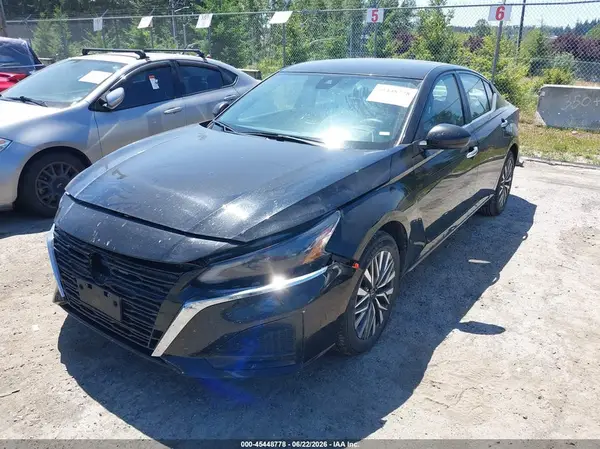 1N4BL4DW2RN419124 2024 NISSAN ALTIMA - Image 2