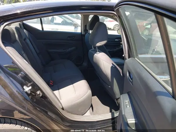 1N4BL4DW2RN419124 2024 NISSAN ALTIMA - Image 8