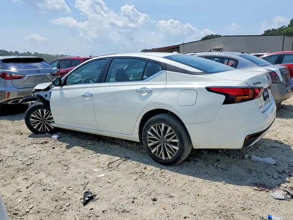 1N4BL4DW2SN331275 2025 NISSAN ALTIMA - Image 2