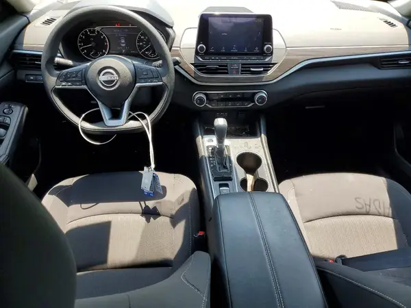 1N4BL4DW2SN331275 2025 NISSAN ALTIMA - Image 8