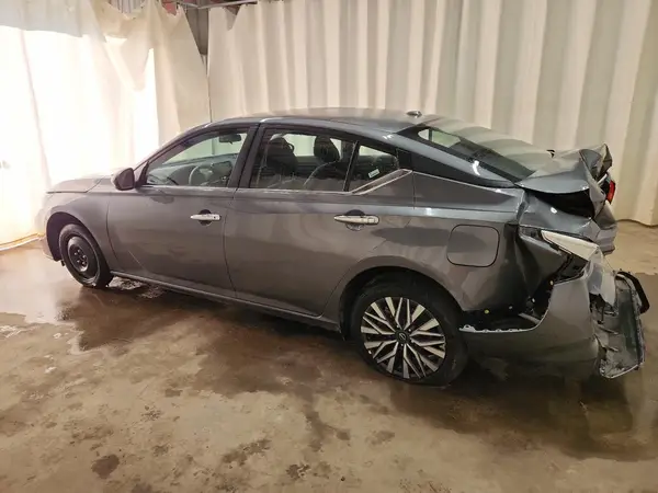 1N4BL4DW2SN358122 2025 NISSAN ALTIMA - Image 2