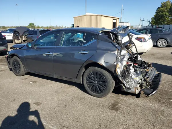 1N4BL4DW2SN380444 2025 NISSAN ALTIMA - Image 2