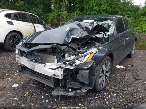 1N4BL4DW3KN304909 2019 NISSAN ALTIMA - Image 2
