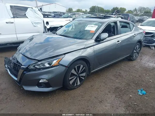 1N4BL4DW3LC280897 2020 NISSAN ALTIMA - Image 2