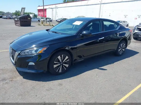 1N4BL4DW3NN377041 2022 NISSAN ALTIMA - Image 2