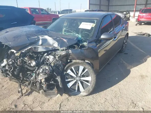 1N4BL4DW3NN381090 2022 NISSAN ALTIMA - Image 2