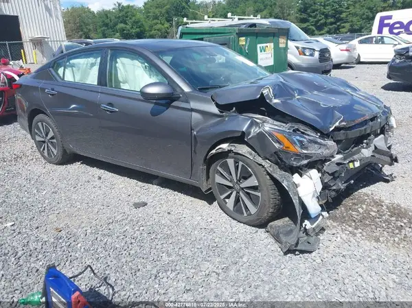 1N4BL4DW3NN400768 2022 NISSAN ALTIMA - Image 1