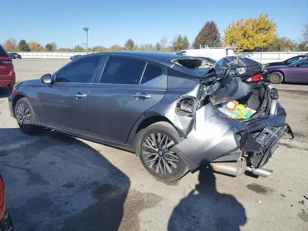 1N4BL4DW3PN322513 2023 NISSAN ALTIMA - Image 2