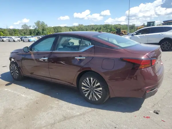 1N4BL4DW3RN354882 2024 NISSAN ALTIMA - Image 2