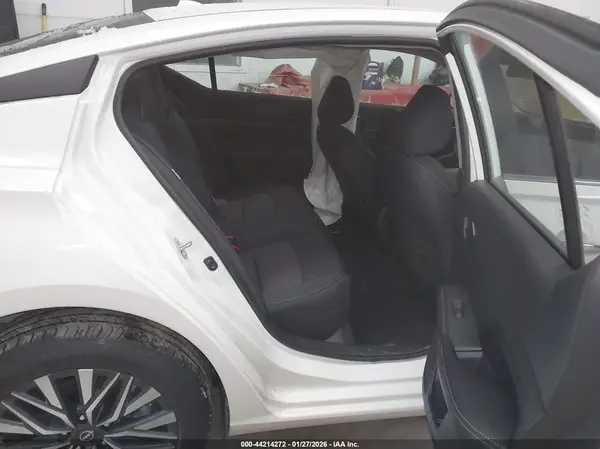1N4BL4DW3RN368670 2024 NISSAN ALTIMA - Image 8