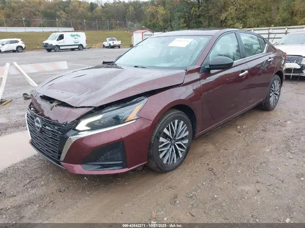 1N4BL4DW3RN409976 2024 NISSAN ALTIMA - Image 2