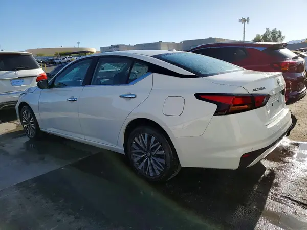 1N4BL4DW3SN431224 2025 NISSAN ALTIMA - Image 2