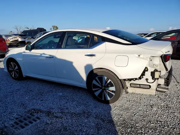1N4BL4DW4KN301226 2019 NISSAN ALTIMA - Image 2