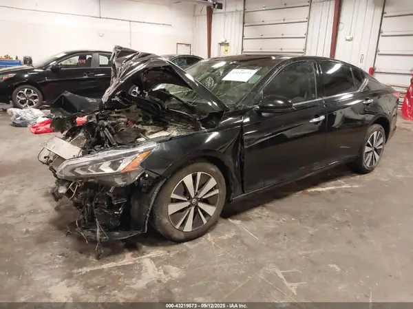 1N4BL4DW4LC227075 2020 NISSAN ALTIMA - Image 2
