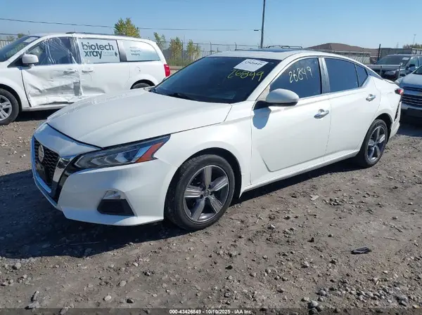 1N4BL4DW4MN339736 2021 NISSAN ALTIMA - Image 2