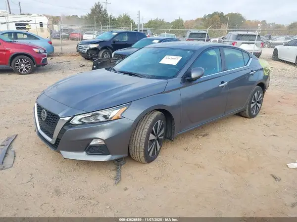1N4BL4DW4MN378889 2021 NISSAN ALTIMA - Image 2