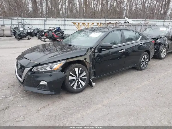 1N4BL4DW4NN416607 2022 NISSAN ALTIMA - Image 2