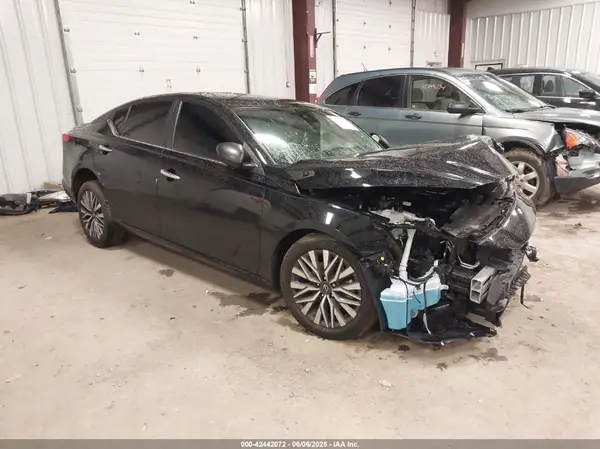 1N4BL4DW4RN352591 2024 NISSAN ALTIMA - Image 1