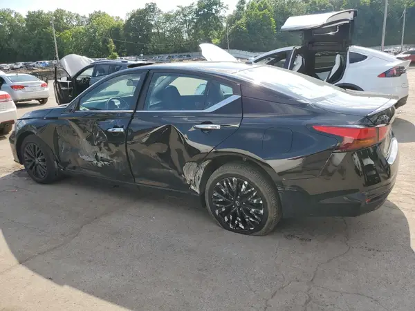 1N4BL4DW4SN300836 2025 NISSAN ALTIMA - Image 2