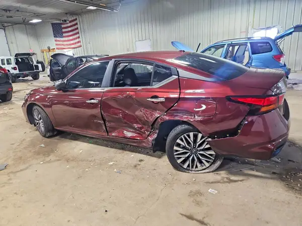1N4BL4DW4SN317409 2025 NISSAN ALTIMA - Image 2