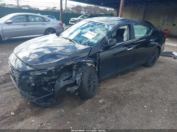 1N4BL4DW4SN341905 2025 NISSAN ALTIMA - Image 2