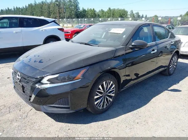 1N4BL4DW4SN363483 2025 NISSAN ALTIMA - Image 2
