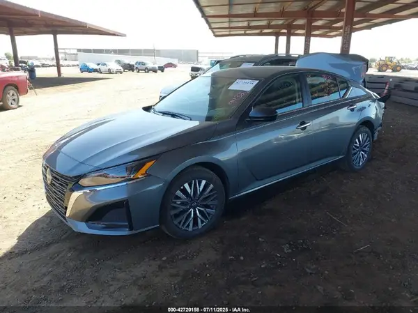1N4BL4DW4SN364360 2025 NISSAN ALTIMA - Image 2
