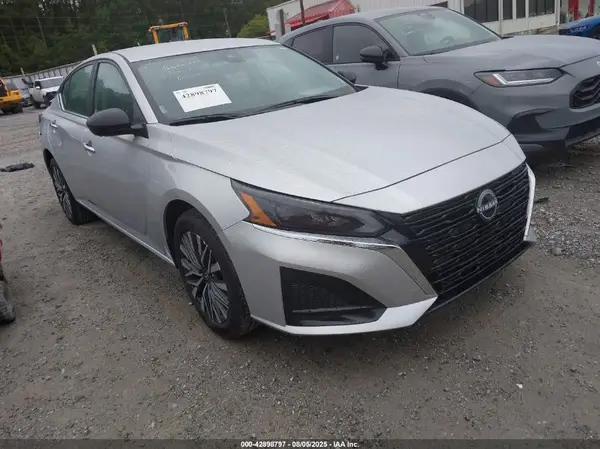 1N4BL4DW4SN378825 2025 NISSAN ALTIMA - Image 1