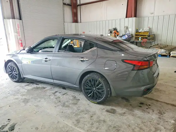 1N4BL4DW4SN411547 2025 NISSAN ALTIMA - Image 2