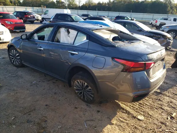 1N4BL4DW4SN415551 2025 NISSAN ALTIMA - Image 2