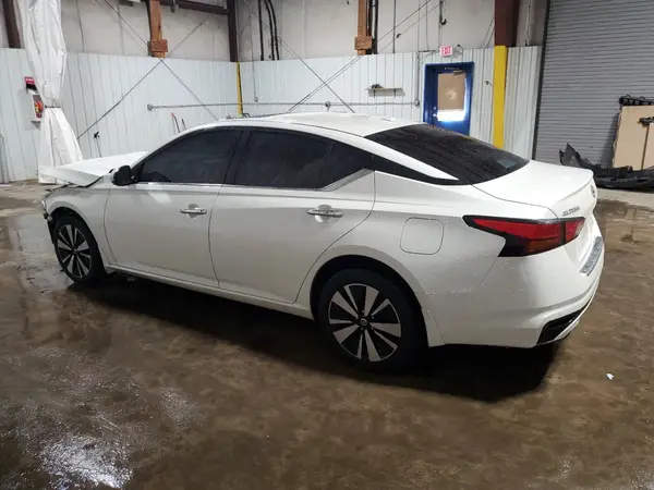 1N4BL4DW5KC250167 2019 NISSAN ALTIMA - Image 2